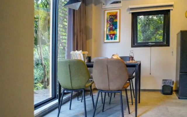 Yuanju Yuanchu Homestay