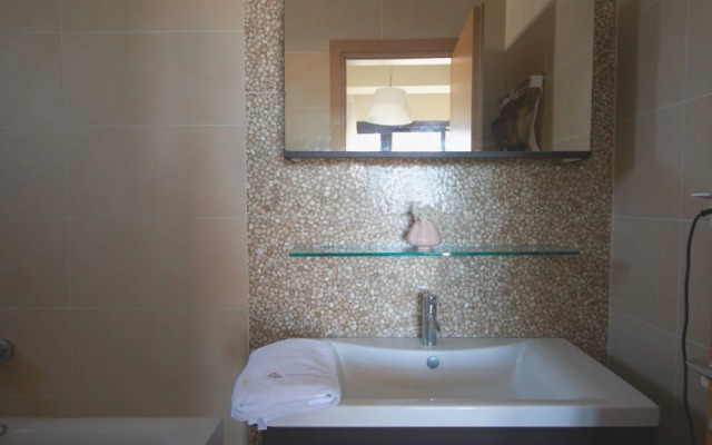 Nutsford Private Pool Villa
