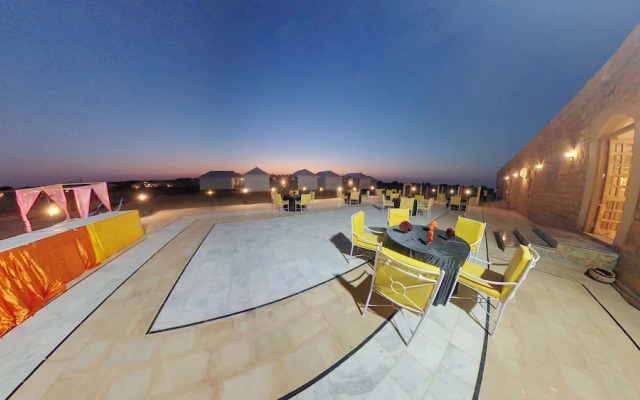 Seven Palms Luxury Camp