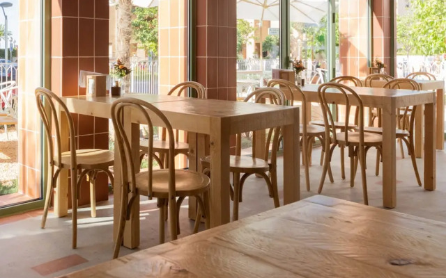 Aparthotel Terra Aurea