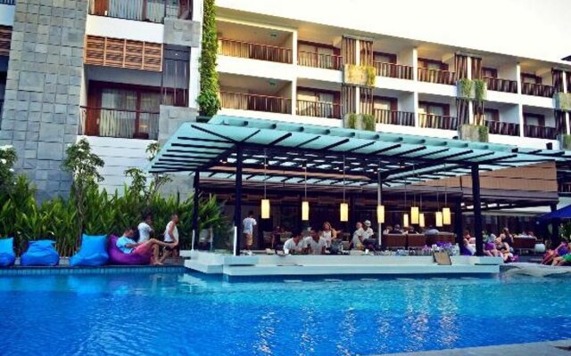 Courtyard By Marriott Bali Seminyak Resort