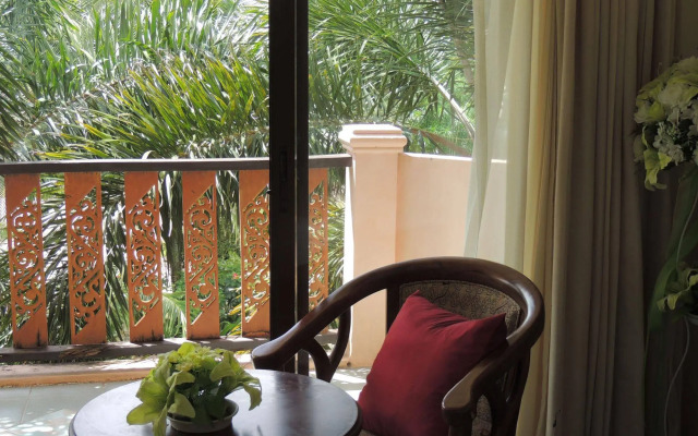 Lanta Seafront Resort