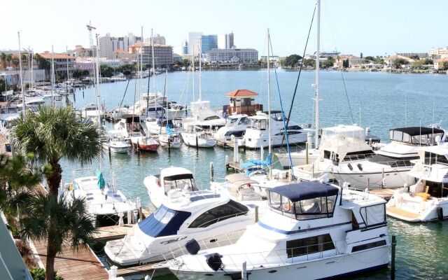 Chart House Suites and Marina