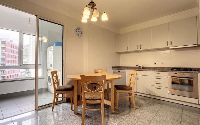 Monumental Ocean View