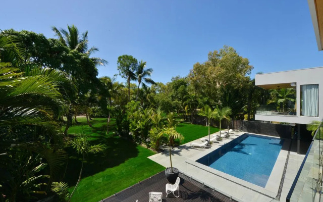 Glass House on the Beach