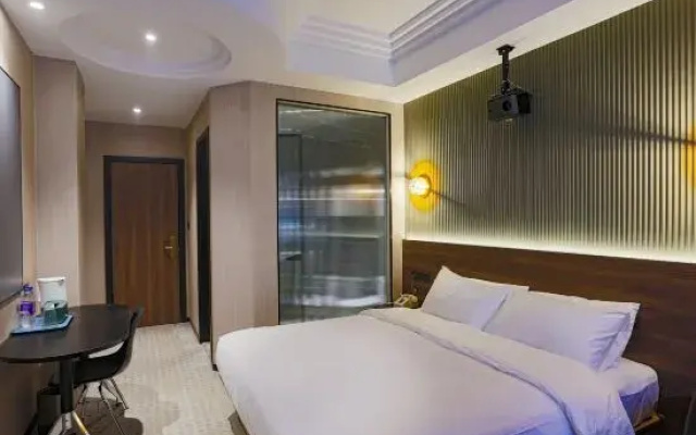 Punk Ballet Hotel (Yangzhou University Lotus Pond Branch)