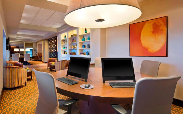 Sheraton Framingham Hotel & Conference Center