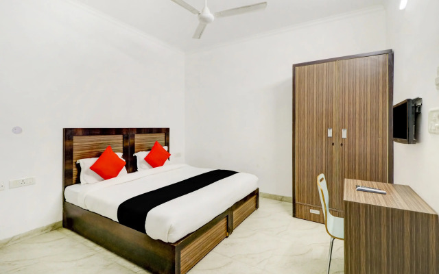Hotel Libet by OYO Rooms