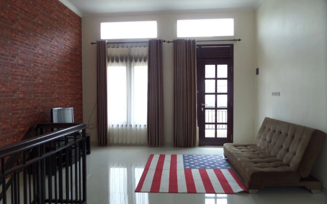 Villa Semeru 3