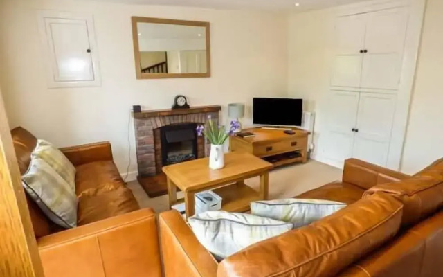 Cinderbarrow Cottage