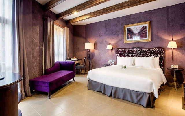 Mercure Danang French Village Bana Hills