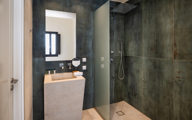 Venus Sunrise Suites & Villas