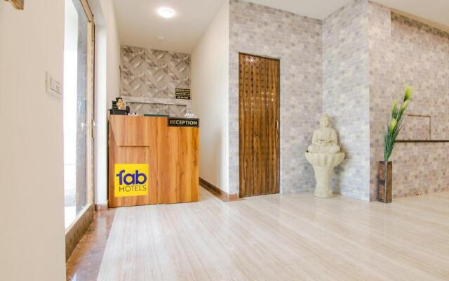 FabHotel Sky Lark Farm