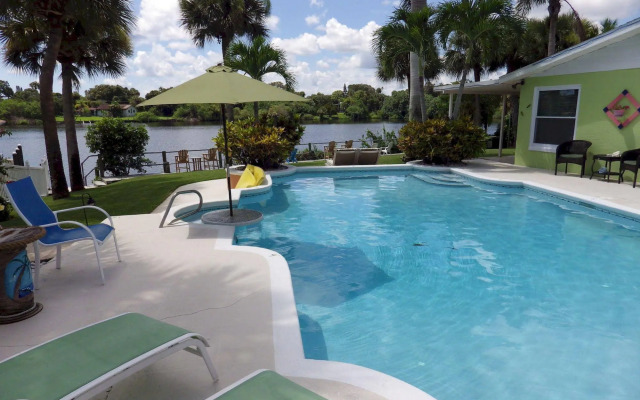 Crane Creek Inn Bed and Breakfast