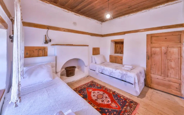 Bademlique Stone Rooms