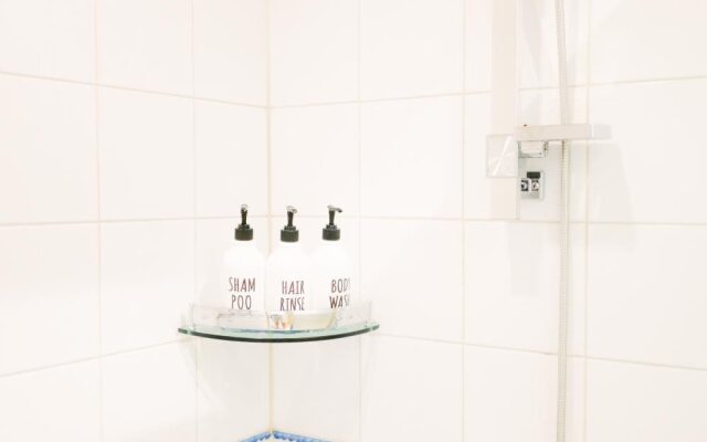 Willow House Hongdae