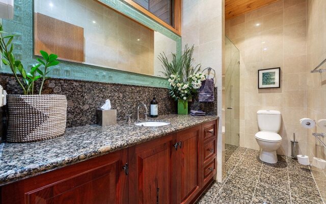 Stonehill Retreat - Private, Secluded, Luxury