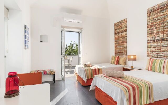 Grayci s House by Our Madeira