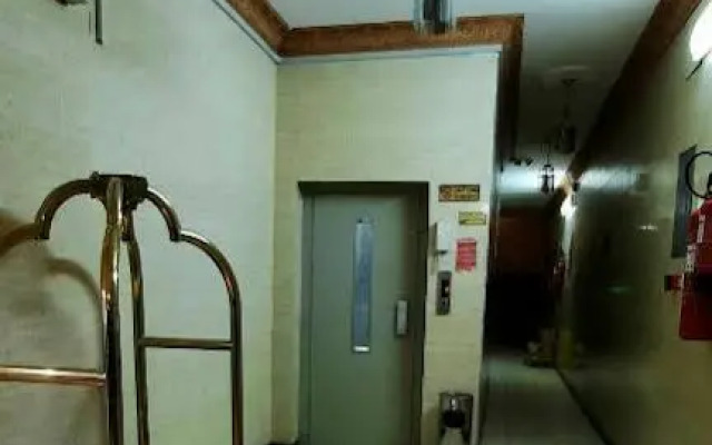 Rehana Al-Wurud Suites