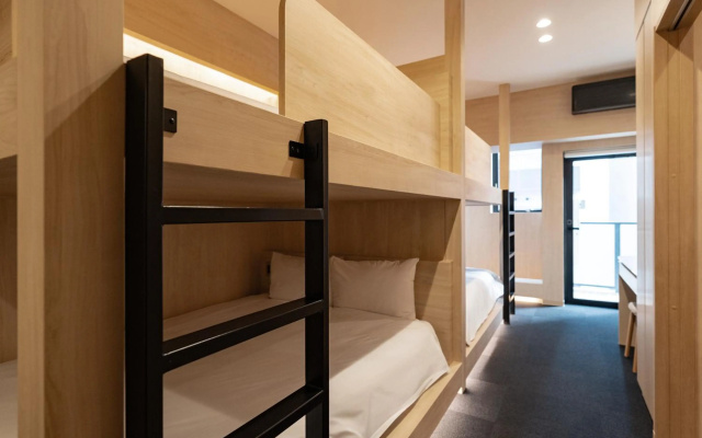 Uh Suite Namba Station – Guest Rooms – Osaka