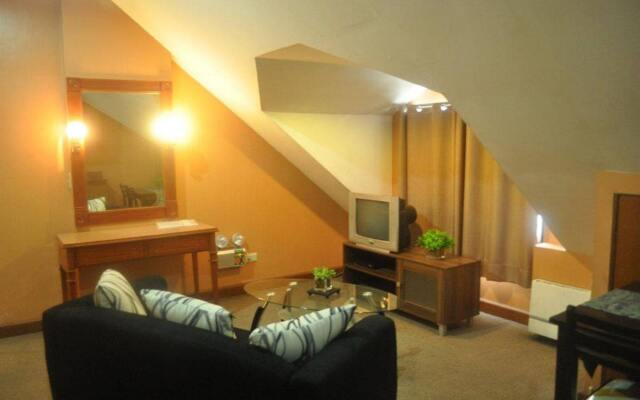 Metro Room Budget Hotel