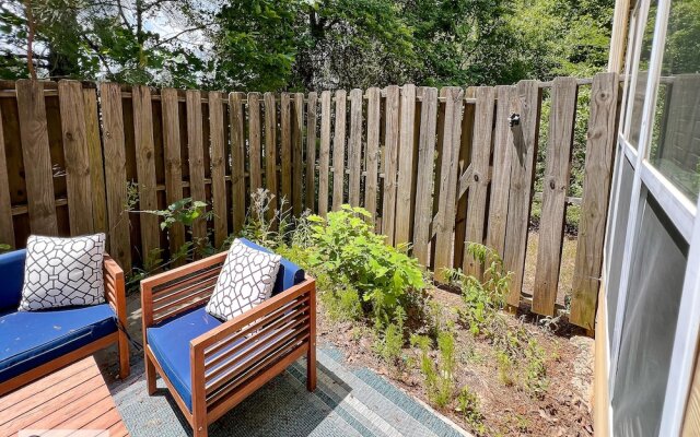 4 - Bed home, w/ Cali King Bed - 12 mins. to DTWN