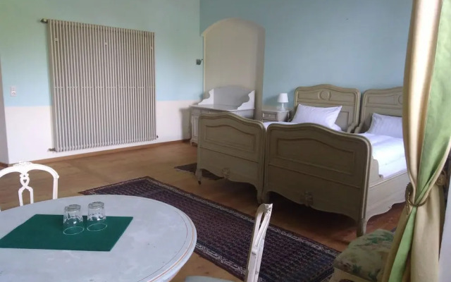 Ferienzimmer im Schloss Burgpreppach
