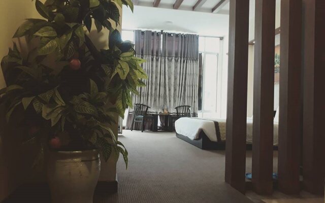 Los Hotel