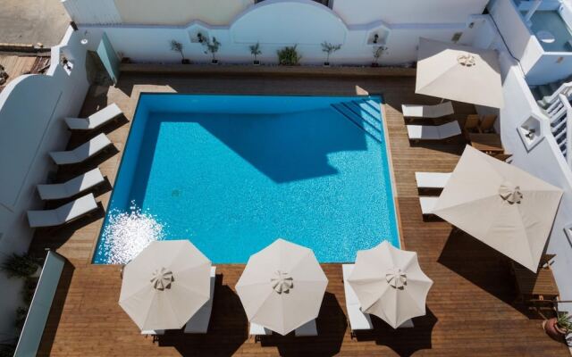 Atlantis Hotel