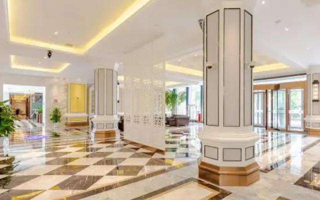 Qingfeng Garden Hotel