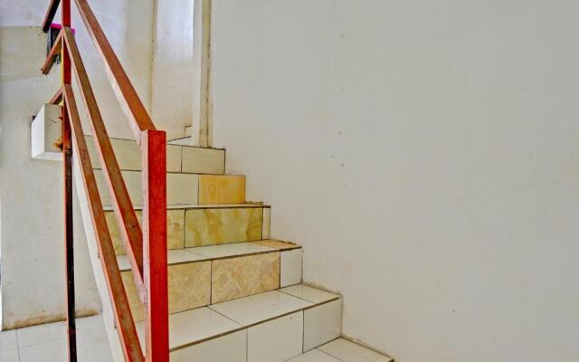 OYO LIFE 92077 Tarlo Guest House 3