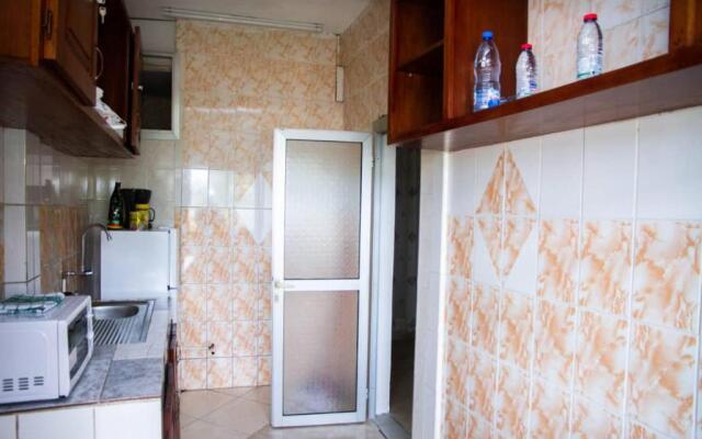 ABT Apartments Bonapriso-7Mins From Airport
