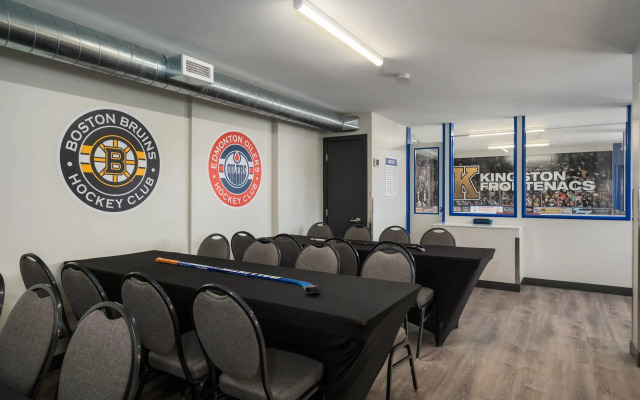 Quality Inn & Conference Centre Kingston Central