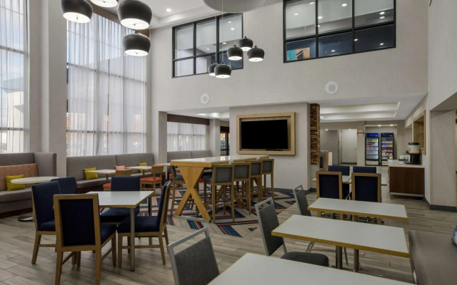Hampton Inn Linden