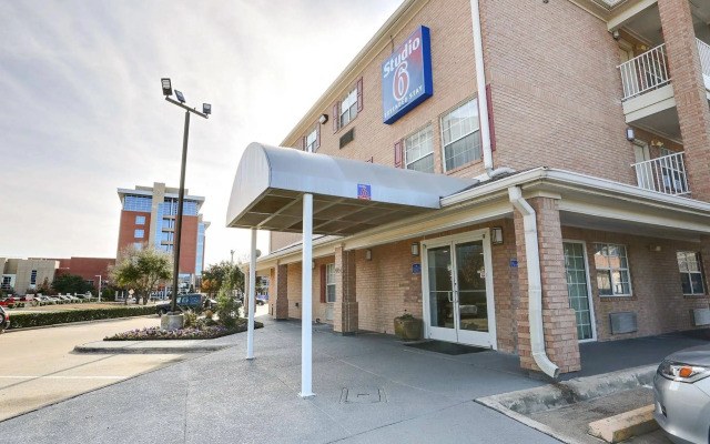 Studio 6 Plano, TX - Dallas - Plano Medical Center