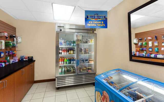 Wingate by Wyndham Yuma