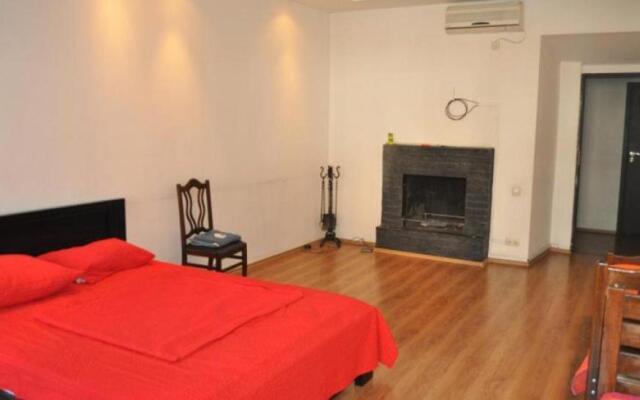 Garden Land Guesthouse