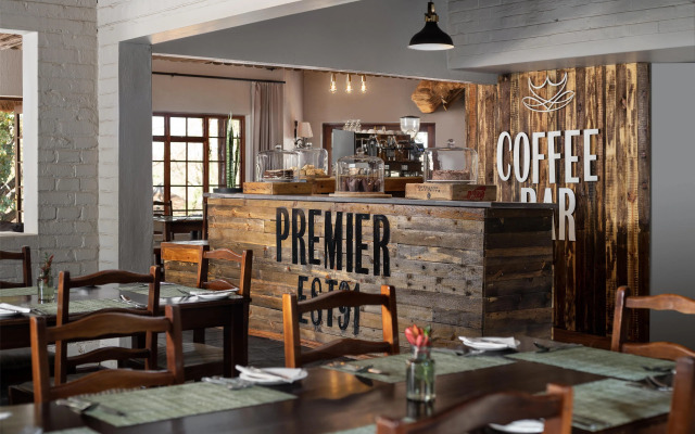 Premier Hotel Roodevalley