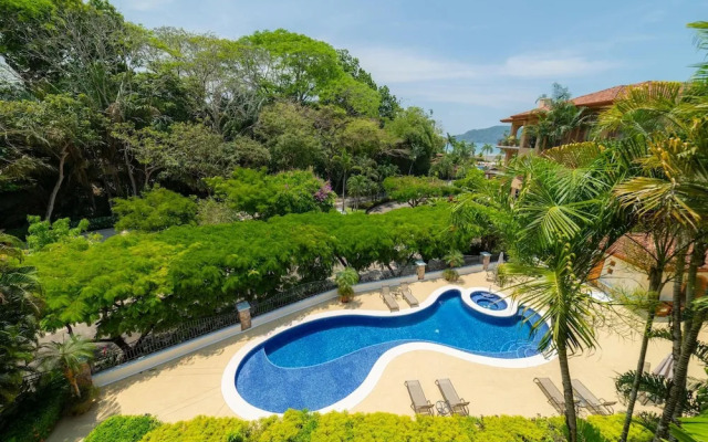 Bella Vista 8B 3 Bedr 3 1 2 Bath