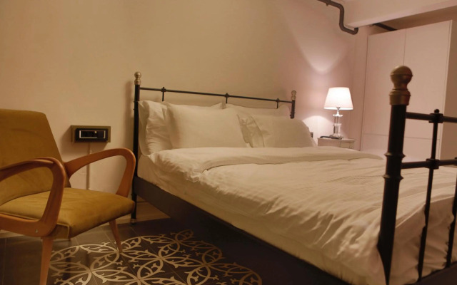 Frida Suites and Aparts