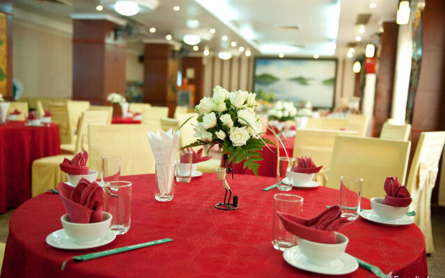 Muong Thanh Vinh Hotel