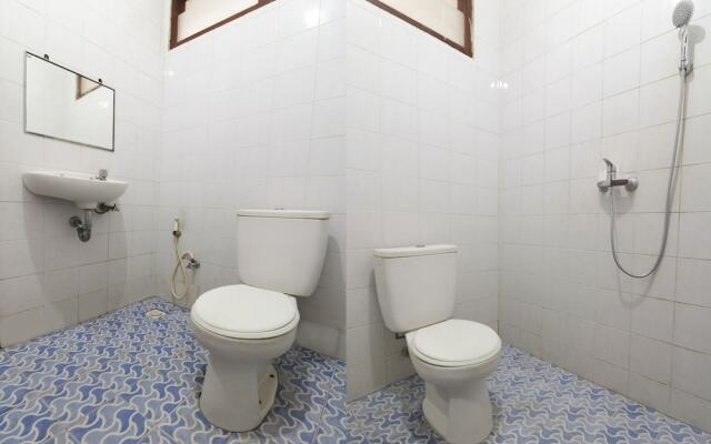 SPOT ON 2426 Hotel Aget Jaya Ii