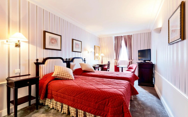 Golden Tulip Washington Opéra