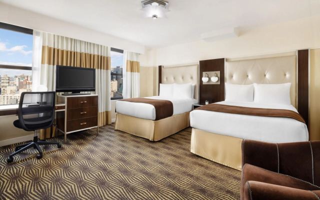 Отель The New Yorker Hotel by Lotte Hotel