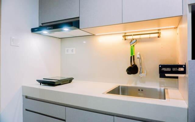 Homey And Simply Look 1Br Bintaro Embarcadero Apartment