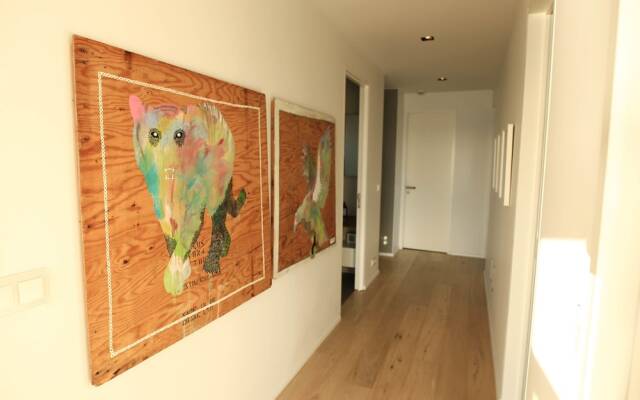 Ocean View Luxury Penthouse full of art
