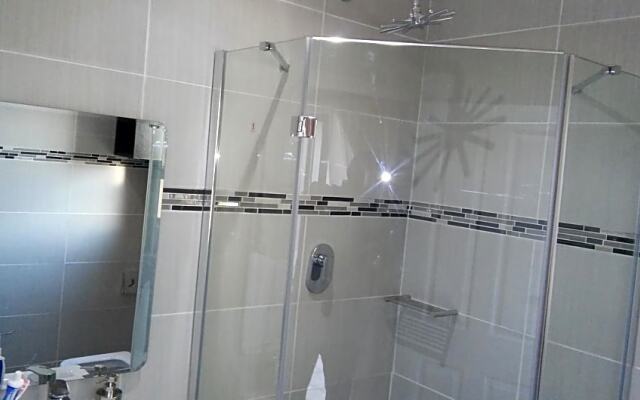 Lucolo Palace B&B