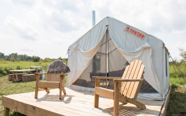 Tentrr - Blooming Hill Farm