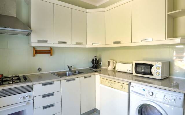 Beautiful Holiday Home in Vilamoura With Private Pool