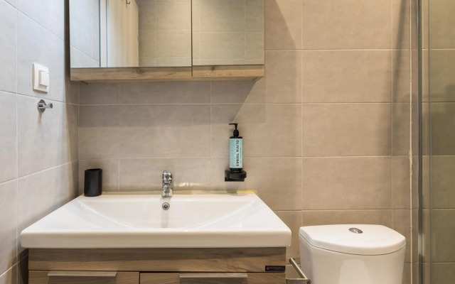 #Olive Tree: Aristotelous Suite by halu! Apts